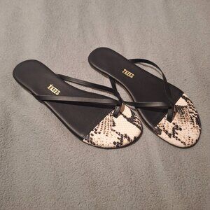 TKEES-Women 8 French Tips Sandals-Black with Snakeskin Print Tips